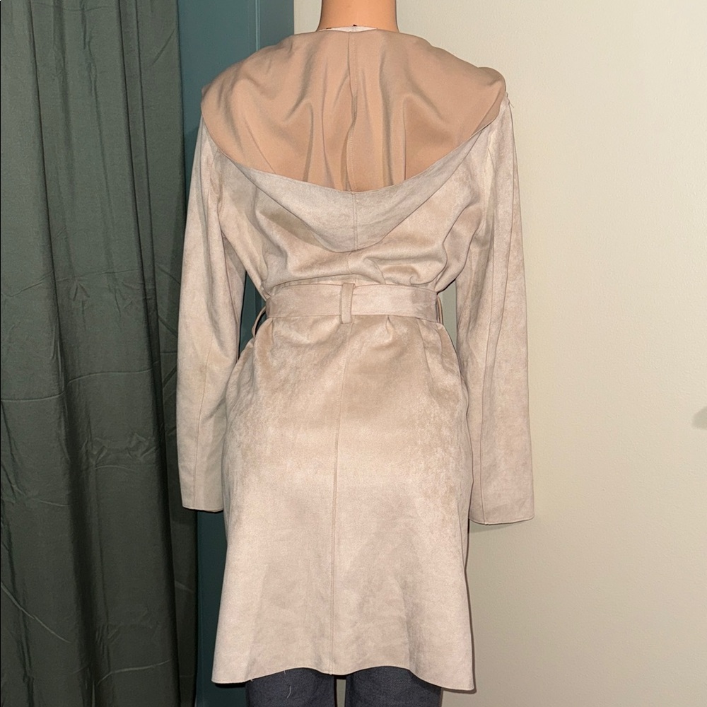 Forever 21 Cream Trench Coat - Picture 2 of 3